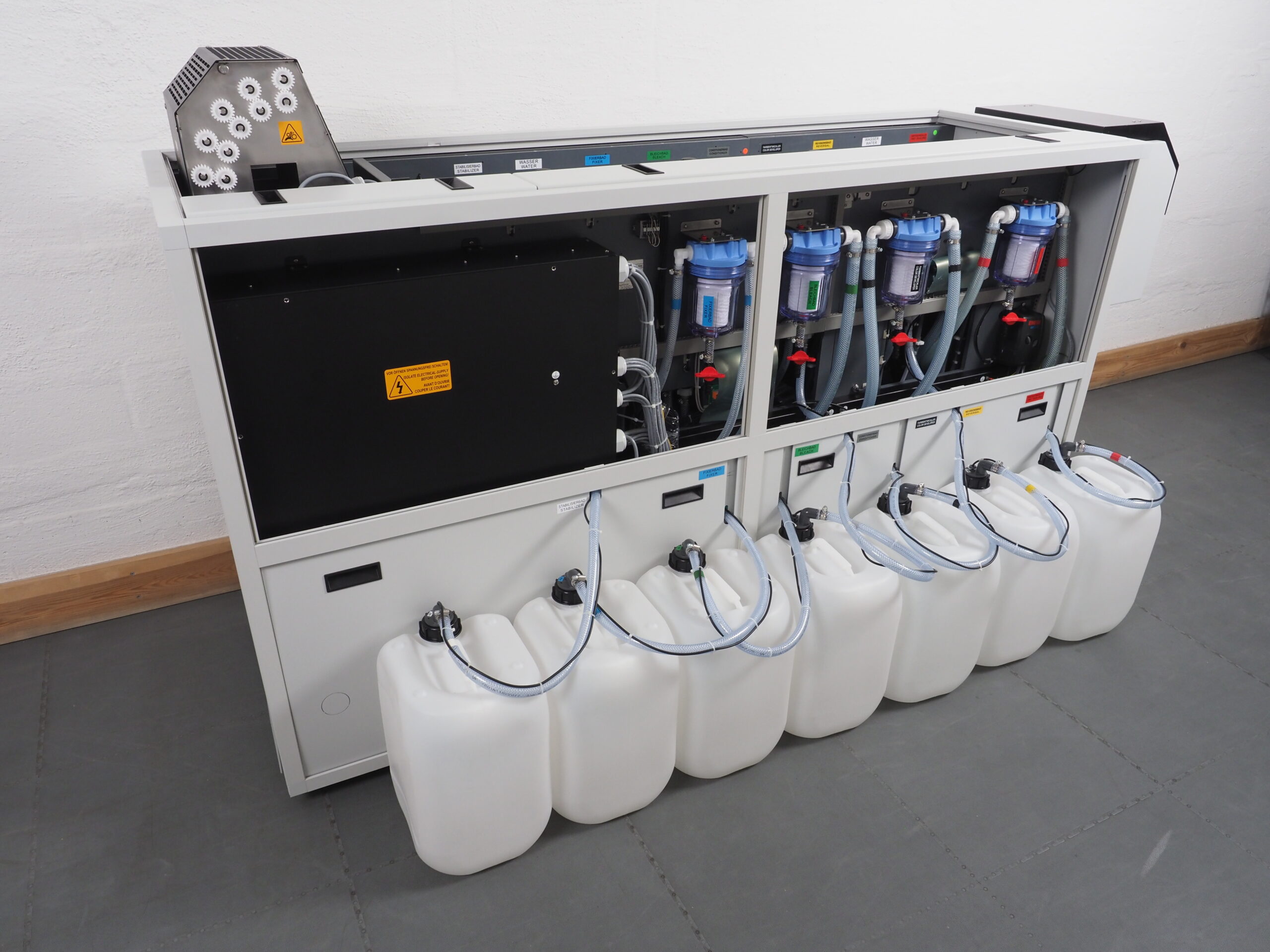 Product picture of the Colenta Photographic Film Processor E6